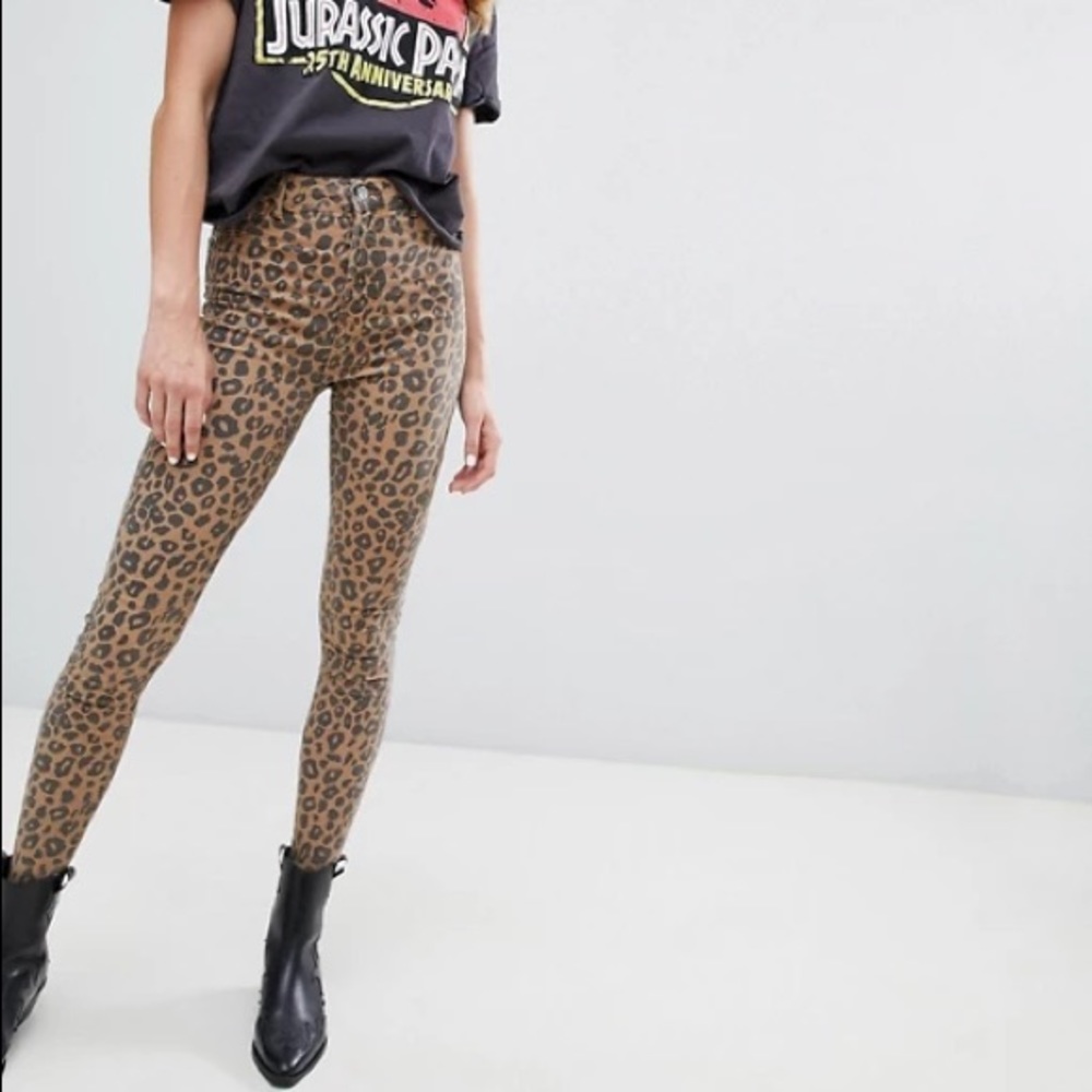 NEW Cheetah Skinny Jeans